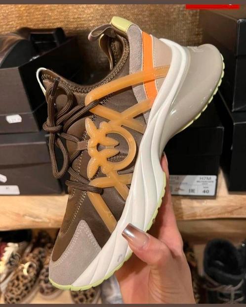 Dejacque Pinko sneakers maat 38 nieuw van 285 voor 119 euro!, Kleding | Dames, Schoenen, Nieuw, Sneakers of Gympen, Ophalen of Verzenden
