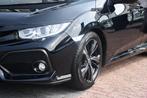 Honda Civic 1.0 i-VTEC Premium AUT|ACC|NAVI|Cam|DealerOH, Stof, Gebruikt, Euro 6, Origineel Nederlands