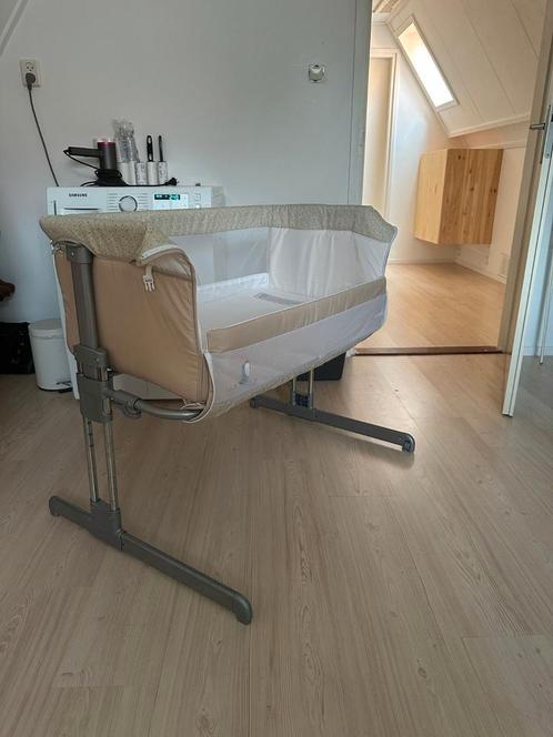 Co sleeper, Kinderen en Baby's, Babywiegjes en Ledikanten, Zo goed als nieuw, Overige typen, Ophalen of Verzenden