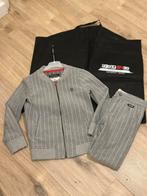 Vingino mooie grijze communie  jongens pak stretch, Kinderen en Baby's, Kinderkleding | Maat 128, Ophalen of Verzenden, Zo goed als nieuw