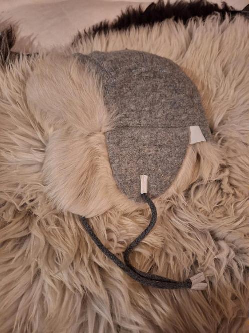 Wollen muts nieuw maat 44 / 46, Kinderen en Baby's, Babykleding | Mutsen, Sjaals en Wanten, Nieuw, Muts, Jongetje of Meisje, Ophalen of Verzenden