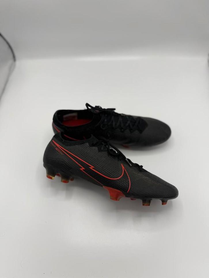 Nike Mercurial Vapor voetbalschoenen, Sport en Fitness, Voetbal, Schoenen, Maat XS of kleiner, Ophalen of Verzenden