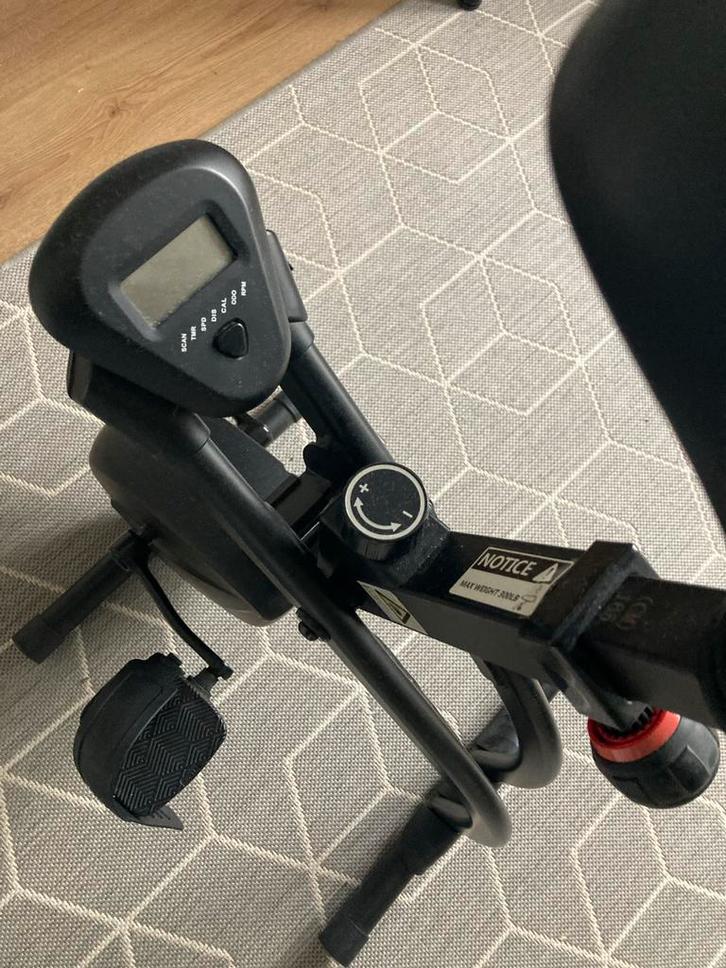 Bureau Fiets - Desk bike, Sport en Fitness, Fitnessmaterialen, Zo goed als nieuw, Overige typen, Benen, Ophalen