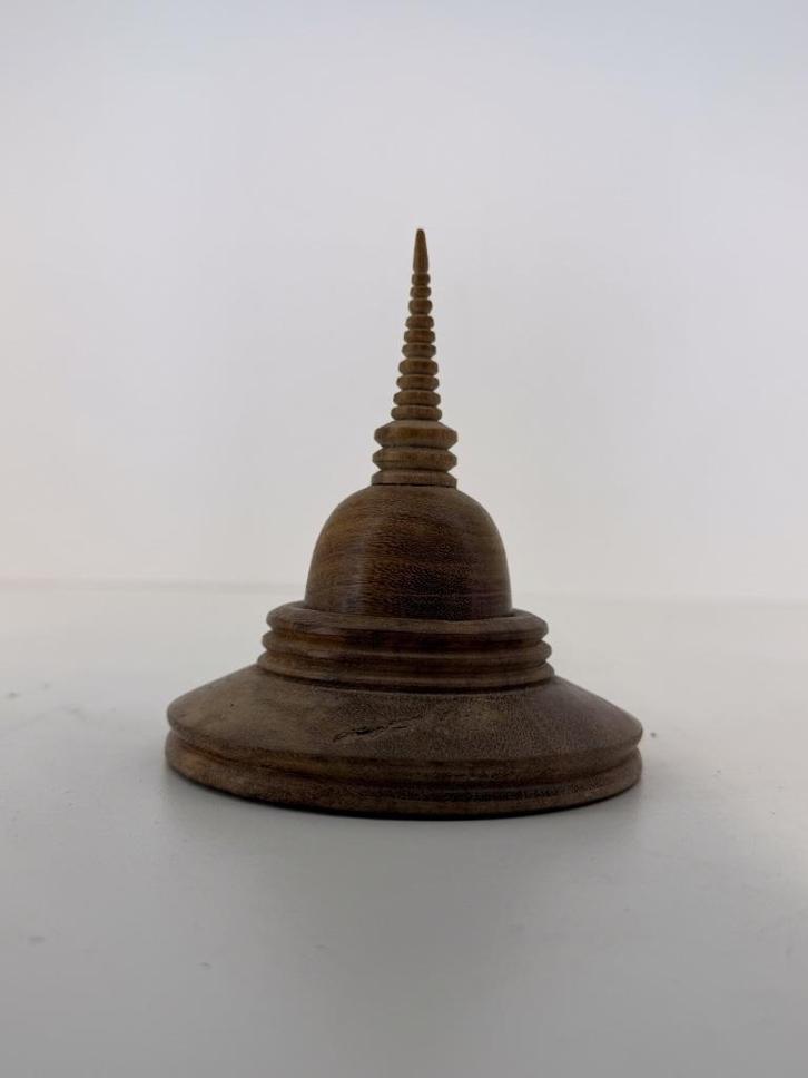 Houten miniatuur stupa, Antiek en Kunst, Curiosa en Brocante, Ophalen of Verzenden
