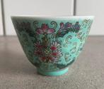 Schattig sake kommetje Chinees turquoise, Huis en Inrichting, Keuken | Servies, Ophalen of Verzenden, Zo goed als nieuw, Overige stijlen