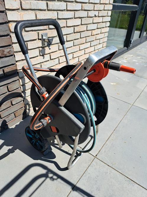 Gardena tuinslang + haspel, Tuin en Terras, Tuinslangen, Zo goed als nieuw, Tuinslang, Ophalen