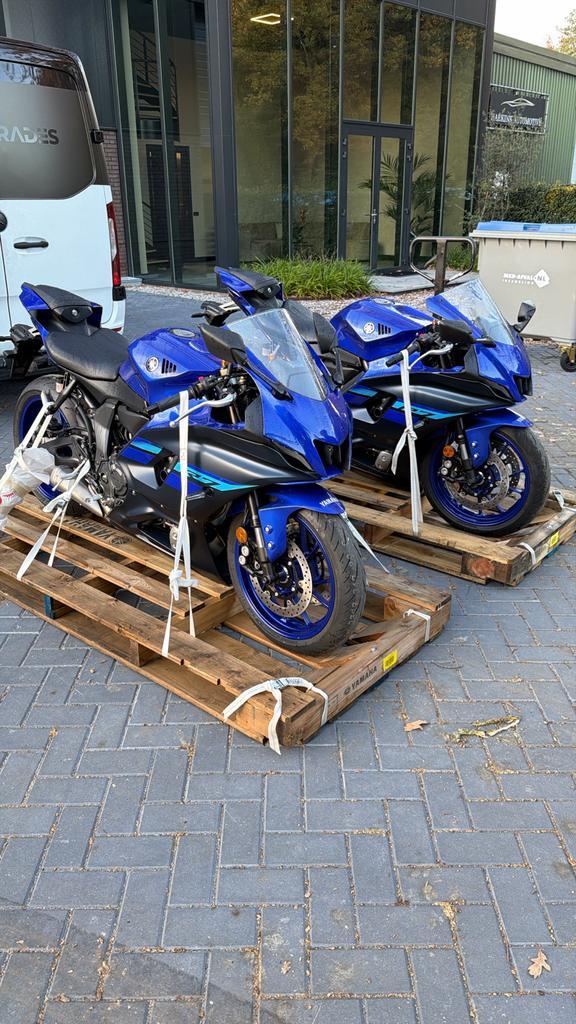 Yamaha R7 2025 Nieuw in Krat - Racegebruik, Motoren, Motoren | Yamaha, Bedrijf, Super Sport, meer dan 35 kW, 2 cilinders, Motorrijbewijs A