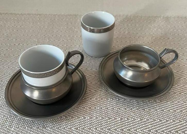 Espresso kop & schotel - Zilvertin & Porselein - Monopoli, Huis en Inrichting, Keuken | Servies, Gebruikt, Kop(pen) en/of Schotel(s)