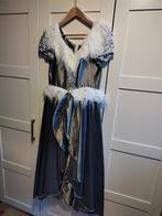 Mooie grijs/ zilveren jurk maat 36/38, Kleding | Dames, Carnavalskleding en Feestkleding, Ophalen of Verzenden, Gedragen, Maat 36 (S)