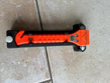 Life Hammer - Veiligheidshamer voor auto beschikbaar voor biedingen