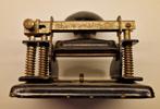 antieke perforator uit de jaren 20, Ophalen of Verzenden