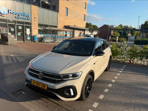 Volkswagen T‑Roc 1.5 TSI R‑Line | Pano | 19” velgen | 2022, Auto's, Volkswagen, Particulier, T-Roc, Benzine, SUV of Terreinwagen