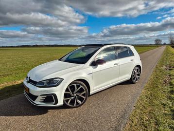 Volkswagen Golf GTE Parelmoer wit Nieuwe apk full option beschikbaar voor biedingen