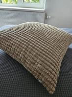 Donkergroen kussen 70x70 van home decor (incl binnenkussen), Huis en Inrichting, Woonaccessoires | Kussens, Ophalen, Zo goed als nieuw