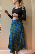 Glanzende blauwgroene rok - Nieuwstaat, Ophalen of Verzenden, Maat 38/40 (M), Groen, Knielengte