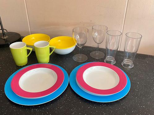 Gezellig 12 delig Mepal servies, Caravans en Kamperen, Kampeeraccessoires, Zo goed als nieuw, Ophalen of Verzenden
