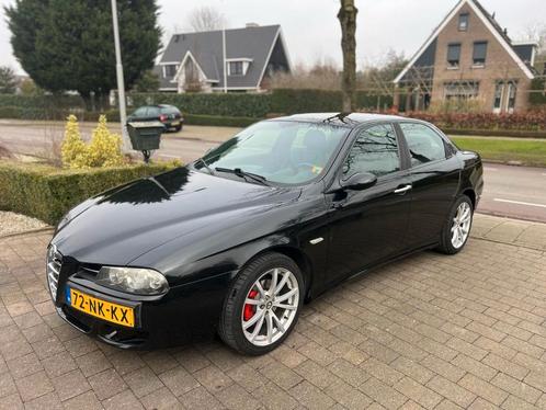 Alfa Romeo 156 2.0 Ti berlina 2004 nieuwe APK & distri, Auto's, Alfa Romeo, Particulier, Benzine, E, Sedan, Handgeschakeld, Origineel Nederlands