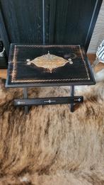 Mooi Indonesische (klap) tafeltje met parelmoer ingelegd, Ophalen, Minder dan 55 cm, Gebruikt, Rond