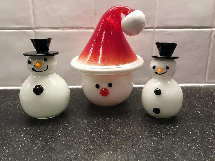 Villeroy & Boch glas, Kerstman en 2 sneeuwpoppen., Diversen, Kerst, Zo goed als nieuw, Ophalen of Verzenden