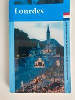 Lourdes Pelgrimsboek van de Nederlandse Bedevaartorganisatie, Ophalen of Verzenden, Zo goed als nieuw