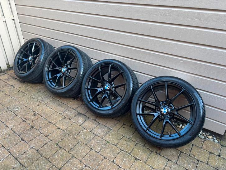 Nieuwe 18 inch velgen met nieuwe Pirelli P Zero banden, Auto-onderdelen, Banden en Velgen, Banden en Velgen, Zomerbanden, 18 inch