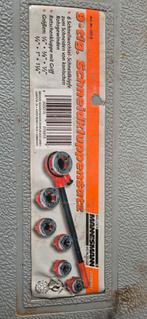 Draadsnij set, Doe-het-zelf en Verbouw, Gereedschap | Handgereedschap, Ophalen of Verzenden, Zo goed als nieuw