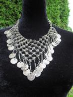 KETTING oud zilver Indonesisch decoratief € 25 valt soepel, Ophalen of Verzenden, Overige materialen, Ketting