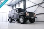 Land Rover Defender 2.4 TD 110 | Airco | BTW auto | Originee, Stof, Gebruikt, Zwart, 4 cilinders
