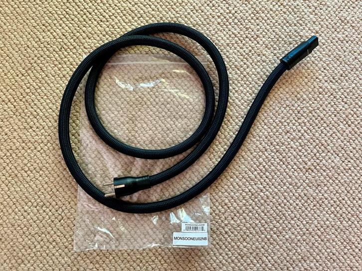 AudioQuest Monsoon stroomkabel 2m - Goede Staat!, Audio, Tv en Foto, Audiokabels en Televisiekabels, Gebruikt, Overige kabels