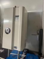 CV ketel 230 V elektrisch, Doe-het-zelf en Verbouw, Ophalen, Boiler, Zo goed als nieuw, Minder dan 20 liter
