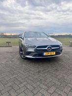 Mercedes-Benz CLA 250 e 218pk 8G-DCT 2021 Grijs, Auto's, Mercedes-Benz, CLA, Zwart, 4 cilinders, Plug-in hybride