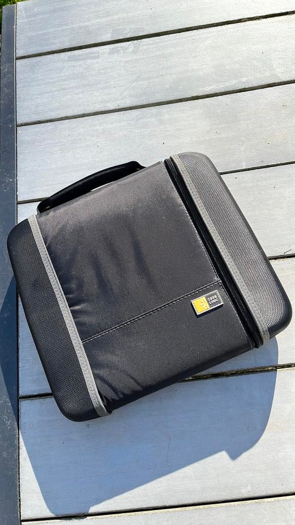 Case Logic grafietgrijze hoes., Computers en Software, Laptophoezen, Ophalen of Verzenden, Gebruikt