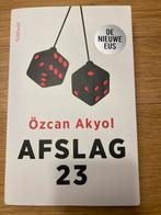 Afslag 23 - Özcan Akyol, Boeken, Ophalen of Verzenden, Gelezen, Nederland