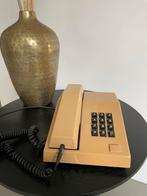 Ouderwetse telefoon met druktoetsen, Telecommunicatie, Vaste telefoons | Niet Draadloos, Ophalen of Verzenden, Gebruikt