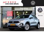 Volkswagen T-Roc 1.0 TSI 110pk Life | Navigatie | Spiegelpak, Auto's, Volkswagen, Te koop, Zilver of Grijs, Benzine, Gebruikt