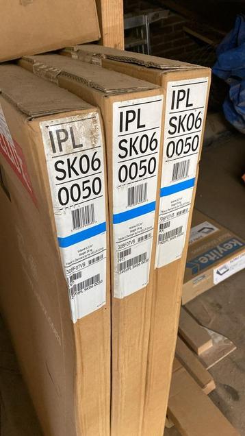 Diverse Velux glaselementen IPL (zie omschrijving) beschikbaar voor biedingen