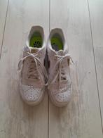 Nike schoenen, Wit, Nike, Ophalen of Verzenden, Sneakers of Gympen
