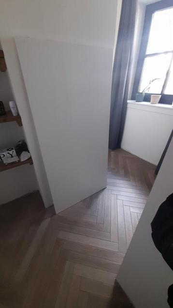 IKEA Trotten Bureaublad beschikbaar voor biedingen