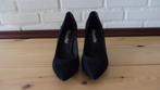 zwarte nubuck pump - maat 39, Ophalen, Pumps, Zwart, Zo goed als nieuw