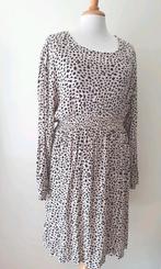 Jurk. Maat 48, Kleding | Dames, Zeeman, Beige, Maat 46/48 (XL) of groter, Ophalen of Verzenden