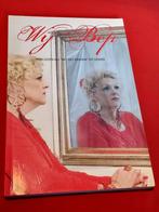 GESIGNEERD Wij Bep. Bep Monfils. Het Medium uit Leiden., Ophalen of Verzenden, Gelezen, Spiritualiteit algemeen, Achtergrond en Informatie