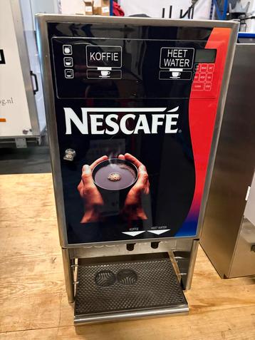 2 x Nescafe Scanomat Koffiemachine - Krachtstroom beschikbaar voor biedingen