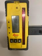 Leica Rugby 810 Roterende Laser met Rod Eye 140, Gebruikt, Ophalen of Verzenden, H, H