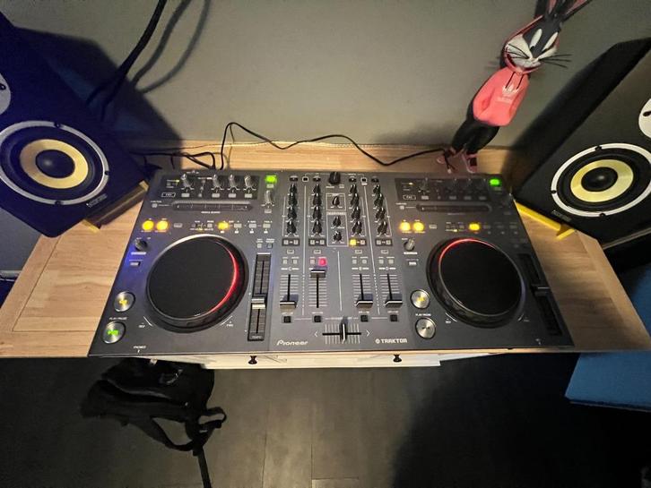 Pioneer DDJ-T1 – Compleet met bekabeling en originele doos, Muziek en Instrumenten, Dj-sets en Draaitafels, Zo goed als nieuw