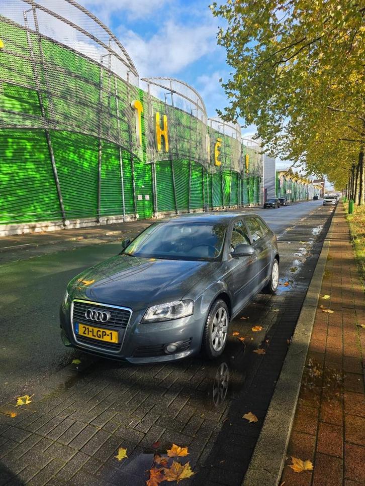 Audi A3 1.4_ 2010_ 115.000 km_ benzine, Auto's, Audi, A3, Benzine, A, Hatchback, Automaat, Origineel Nederlands, Zilver of Grijs
