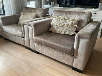 2 fauteuils zo goed als nieuw Erik kuster styl beschikbaar voor biedingen