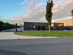 Te huur XXL Garagebox / garage te Zeewolde, Ophalen