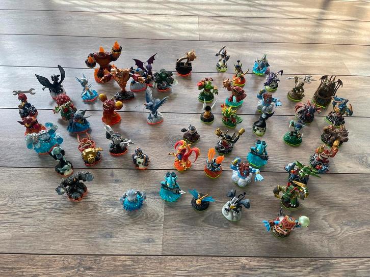 50 Skylanders voor playstation wii xbox, Spelcomputers en Games, Spelcomputers | Nintendo Wii, Gebruikt, Ophalen of Verzenden