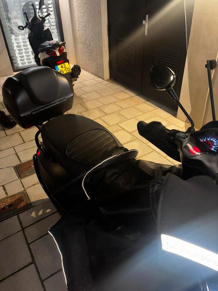 VESPA SPRINT 2020! Ruilen ook mogelijk, Fietsen en Brommers, Scooters | Vespa, Zo goed als nieuw, Benzine, Ophalen