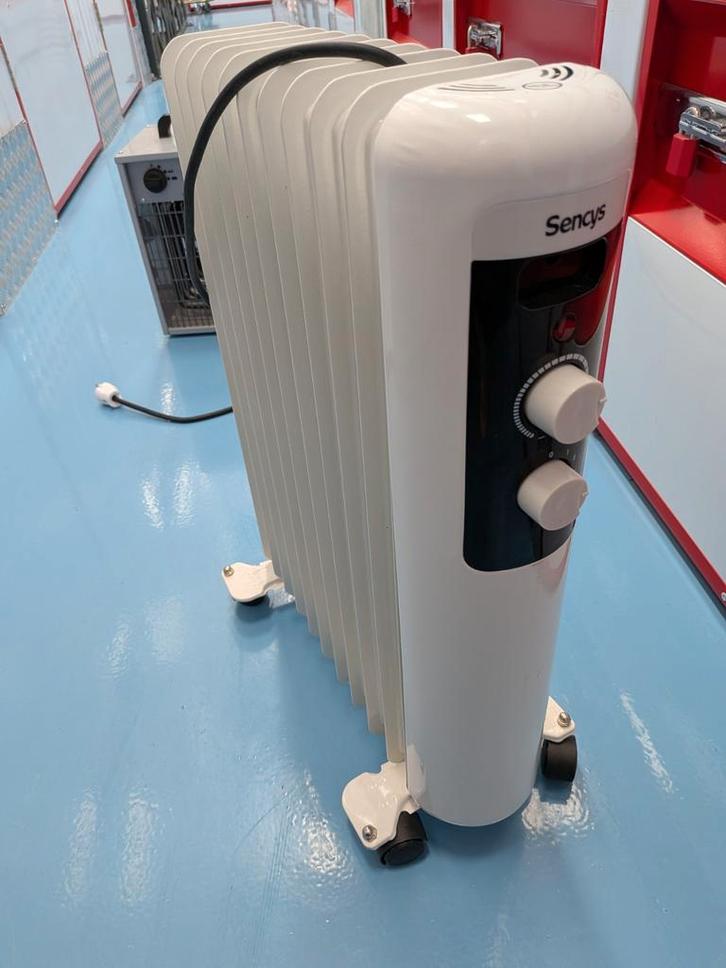 Sencys Olieradiator - Warmte voor de koude dagen!, Doe-het-zelf en Verbouw, Verwarming en Radiatoren, Gebruikt, Radiator, 800 watt of meer